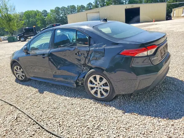 5YFEPMAE5NP339479 2022 TOYOTA COROLLA - Image 2