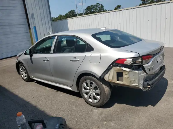 5YFEPMAE5NP339532 2022 TOYOTA COROLLA - Image 2