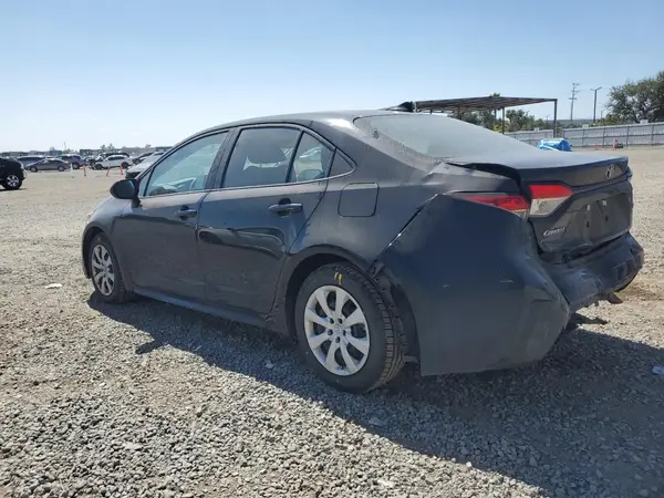 5YFEPMAE5NP339871 2022 TOYOTA COROLLA - Image 2