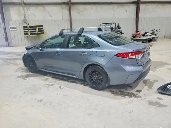 5YFEPMAE5NP345637 2022 TOYOTA COROLLA - Image 2