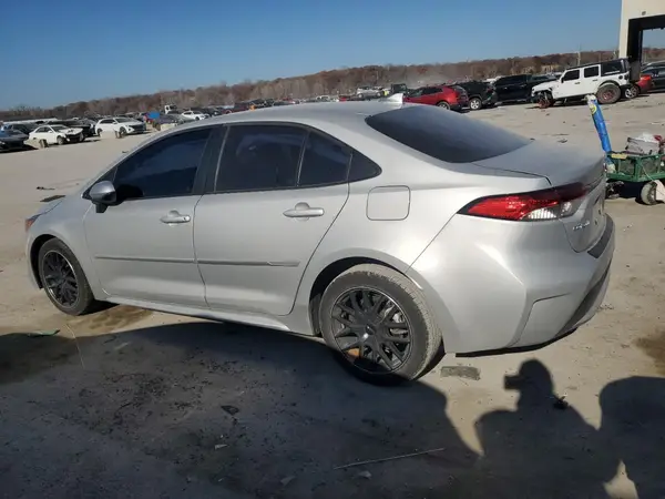 5YFEPMAE5NP346626 2022 TOYOTA COROLLA - Image 2