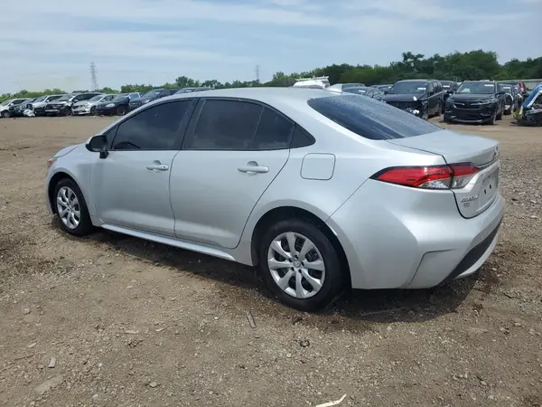 5YFEPMAE5NP358047 2022 TOYOTA COROLLA - Image 2