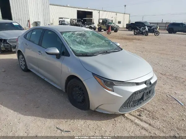 5YFEPMAE5NP358937 2022 TOYOTA COROLLA - Image 1