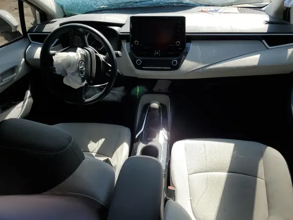 5YFEPMAE5NP360722 2022 TOYOTA COROLLA - Image 8