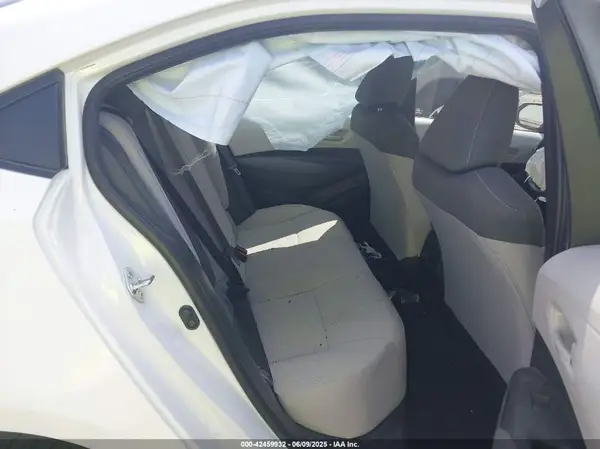 5YFEPMAE5NP364883 2022 TOYOTA COROLLA - Image 8