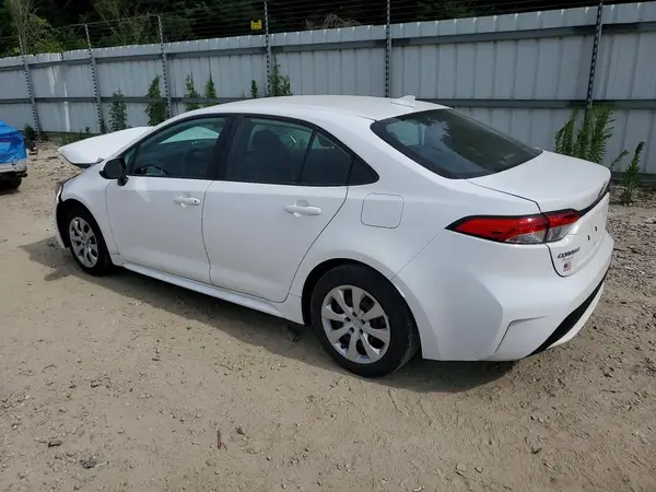 5YFEPMAE5NP372546 2022 TOYOTA COROLLA - Image 2
