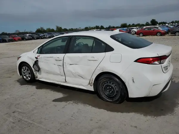 5YFEPMAE5NP376113 2022 TOYOTA COROLLA - Image 2