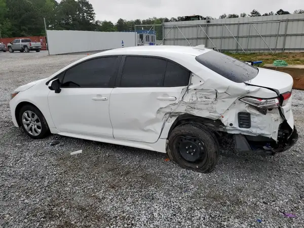 5YFEPMAE5NP377763 2022 TOYOTA COROLLA - Image 2