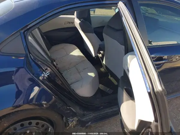 5YFEPMAE5NP377858 2022 TOYOTA COROLLA - Image 8