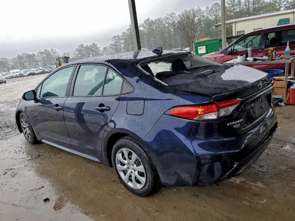 5YFEPMAE5NP378038 2022 TOYOTA COROLLA - Image 2