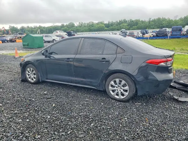 5YFEPMAE5NP382557 2022 TOYOTA COROLLA - Image 2