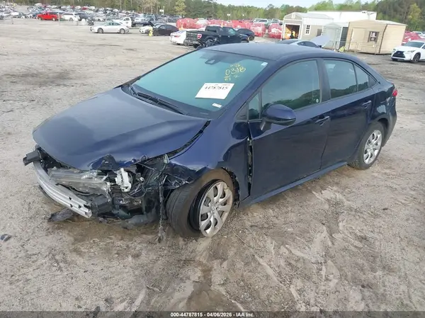 5YFEPMAE5NP390318 2022 TOYOTA COROLLA - Image 2