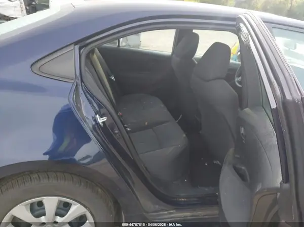 5YFEPMAE5NP390318 2022 TOYOTA COROLLA - Image 8