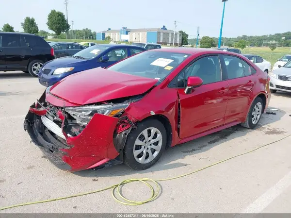 5YFEPMAE6MP147728 2021 TOYOTA COROLLA - Image 2