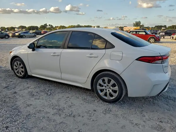 5YFEPMAE6MP151830 2021 TOYOTA COROLLA - Image 2