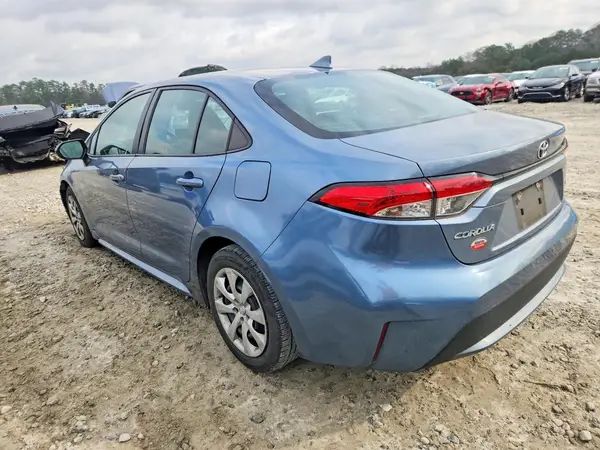 5YFEPMAE6MP158017 2021 TOYOTA COROLLA - Image 2