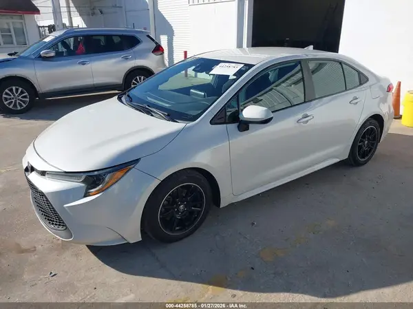 5YFEPMAE6MP162942 2021 TOYOTA COROLLA - Image 2