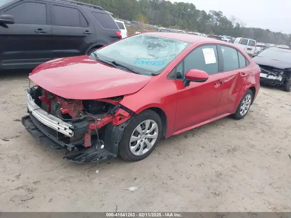 5YFEPMAE6MP164979 2021 TOYOTA COROLLA - Image 2