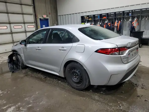 5YFEPMAE6MP168532 2021 TOYOTA COROLLA - Image 2