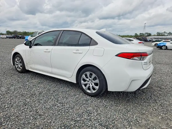 5YFEPMAE6MP174394 2021 TOYOTA COROLLA - Image 2