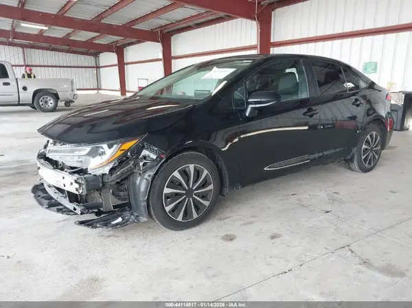 5YFEPMAE6MP176596 2021 TOYOTA COROLLA - Image 2