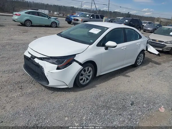 5YFEPMAE6MP178624 2021 TOYOTA COROLLA - Image 2