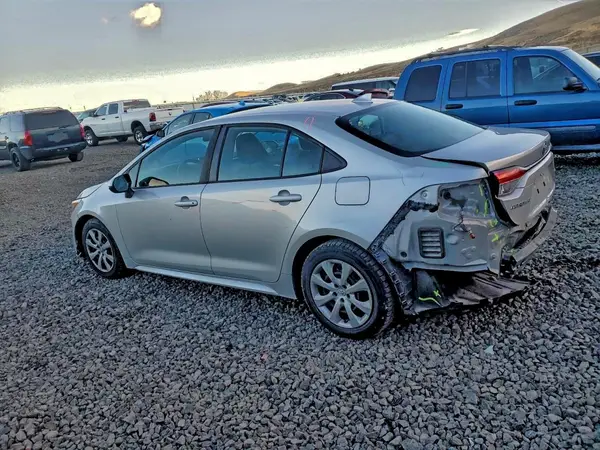 5YFEPMAE6MP183290 2021 TOYOTA COROLLA - Image 2