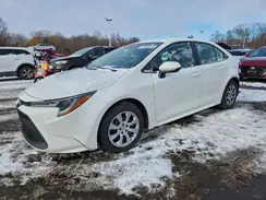 5YFEPMAE6MP216305 2021 TOYOTA COROLLA