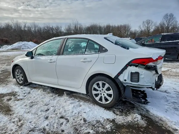 5YFEPMAE6MP216305 2021 TOYOTA COROLLA - Image 2