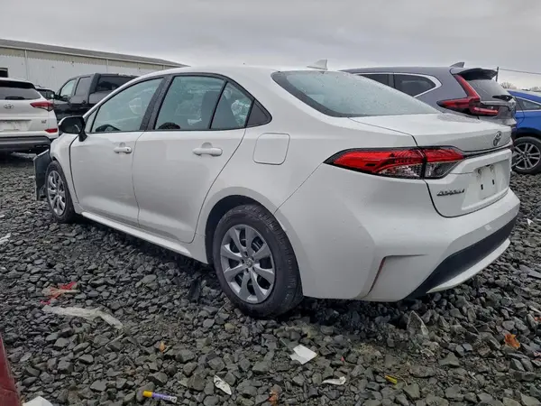 5YFEPMAE6MP220581 2021 TOYOTA COROLLA - Image 2