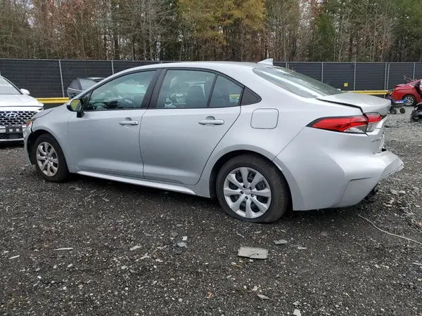 5YFEPMAE6MP224470 2021 TOYOTA COROLLA - Image 2