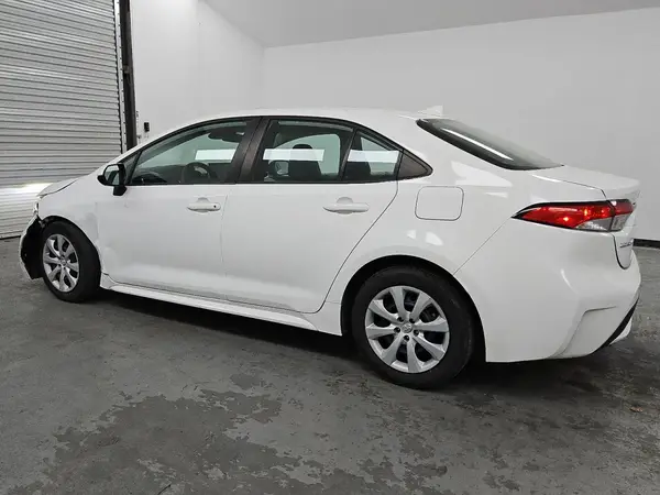 5YFEPMAE6MP224551 2021 TOYOTA COROLLA - Image 2