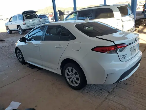 5YFEPMAE6MP227160 2021 TOYOTA COROLLA - Image 2