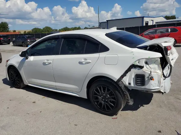 5YFEPMAE6MP228826 2021 TOYOTA COROLLA - Image 2