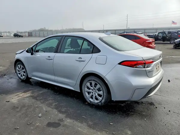 5YFEPMAE6MP231628 2021 TOYOTA COROLLA - Image 2