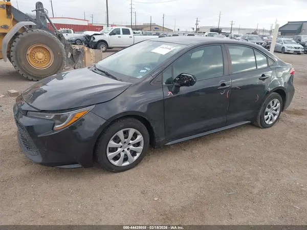 5YFEPMAE6MP234853 2021 TOYOTA COROLLA - Image 2