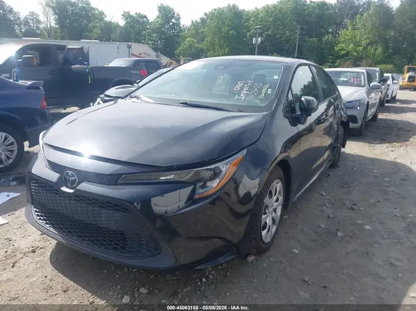 5YFEPMAE6MP235517 2021 TOYOTA COROLLA - Image 2