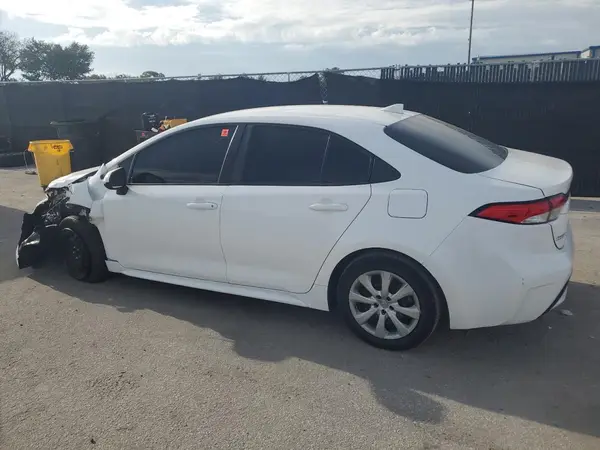 5YFEPMAE6MP239020 2021 TOYOTA COROLLA - Image 2
