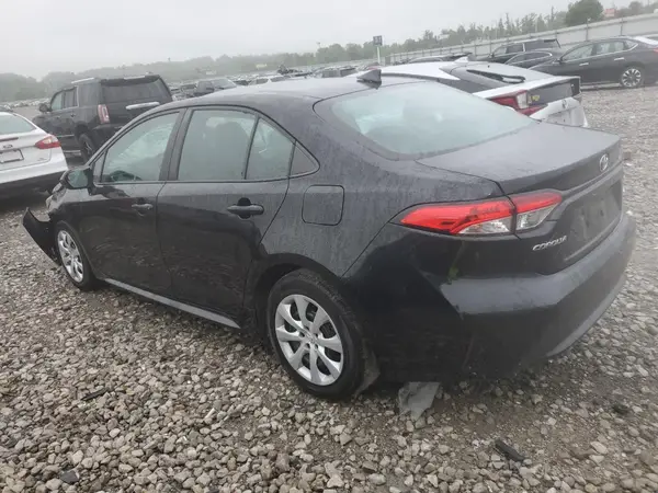 5YFEPMAE6MP240832 2021 TOYOTA COROLLA - Image 2