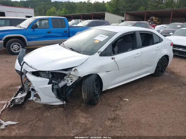 5YFEPMAE6MP247506 2021 TOYOTA COROLLA - Image 2
