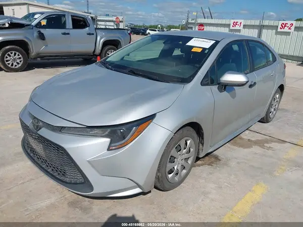 5YFEPMAE6MP248493 2021 TOYOTA COROLLA - Image 2