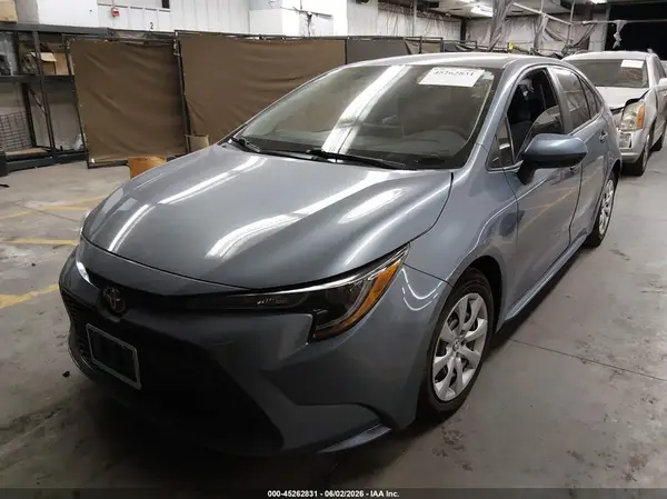 5YFEPMAE6MP251264 2021 TOYOTA COROLLA - Image 2