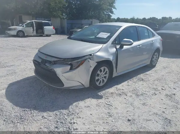 5YFEPMAE6MP253032 2021 TOYOTA COROLLA - Image 2