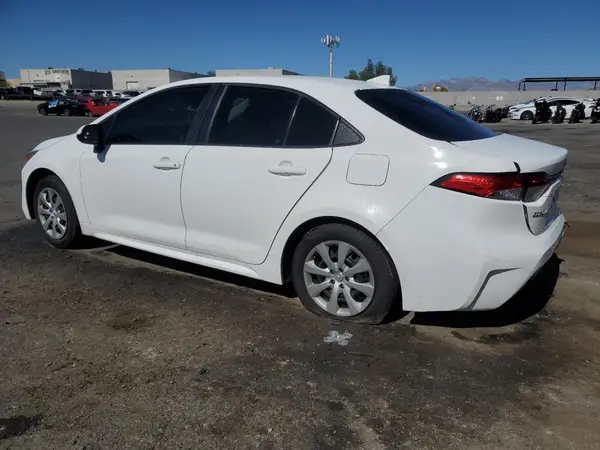 5YFEPMAE6MP254679 2021 TOYOTA COROLLA - Image 2