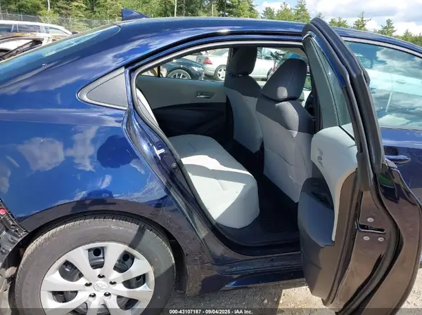 5YFEPMAE6MP256397 2021 TOYOTA COROLLA - Image 8