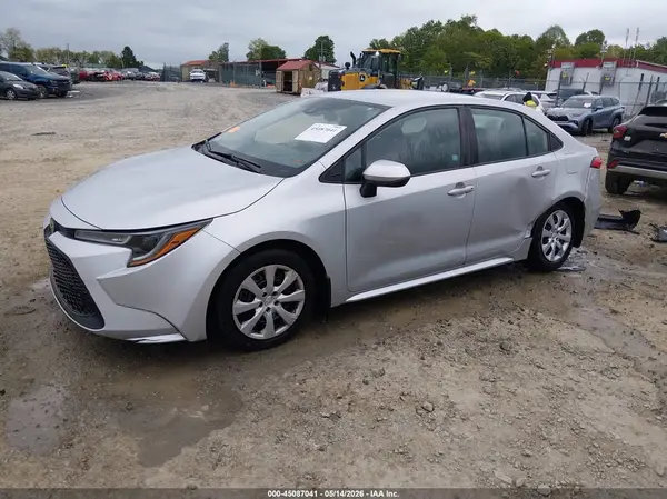 5YFEPMAE6MP258912 2021 TOYOTA COROLLA - Image 2
