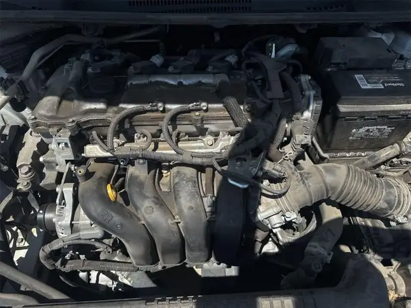 5YFEPMAE6MP262930 2021 TOYOTA COROLLA - Image 2