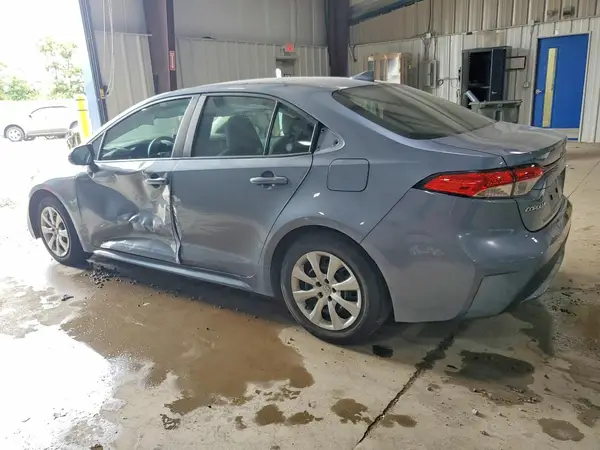 5YFEPMAE6MP264077 2021 TOYOTA COROLLA - Image 2