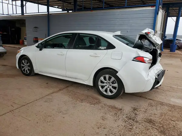 5YFEPMAE6NP275906 2022 TOYOTA COROLLA - Image 2