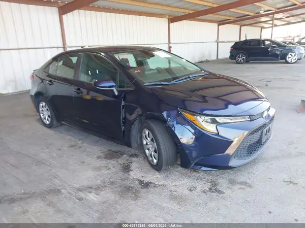 5YFEPMAE6NP276876 2022 TOYOTA COROLLA - Image 1
